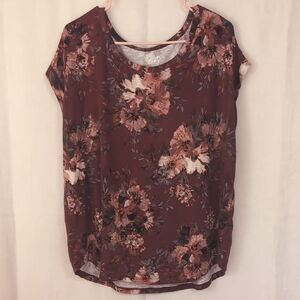 Maurices Burgundy Floral Cuffed Cap Sleeve Blouse Size Large